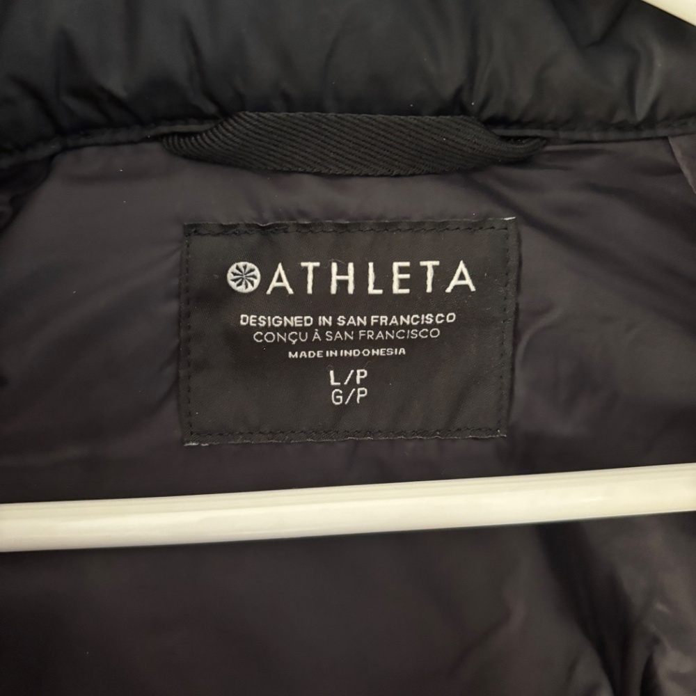 Athleta puffer Jacket LP - Picture 2 of 2